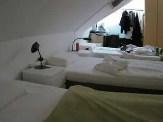 Camsoda Adult Webcams of voyeurcam-julmodels-bed-4