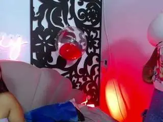 Camsoda Sex Chat of horny-sexy-brunette