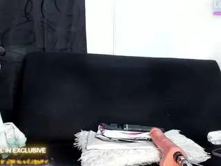 Camsoda Watch Live Sex Cams of chuiquihornymature