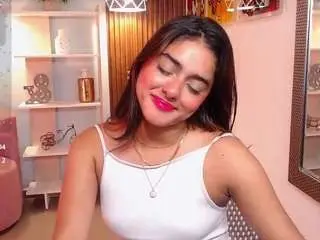 Camsoda Free Porn Cam of lucy-greey