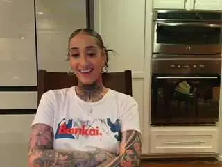 Camsoda Sex Cam of starryari69