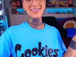 Camsoda Nude Webcam of starryari69