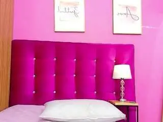 Camsoda Private Sex Chat of petitelittleebonyy