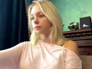 Camsoda Free Live Porn of twannasanchec