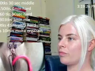 Camsoda Nude Webcam of queenofthenighttt