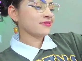 Camsoda Private Sex Chat of sophie-punk