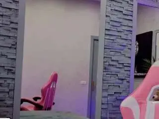 Camsoda Live Sex of reina-cummingss