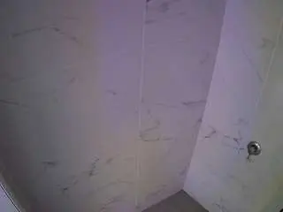 Camsoda Live Sex Cam of voyeurcam-casa-salsa-bathroom-8