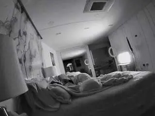 Camsoda Adult Video Chat of voyeurcam-casa-salsa-bathtub-pov