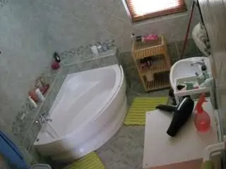 Camsoda Live Porn of voyeurcam-julmodels-bath-1st-2