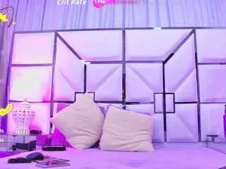 Camsoda Adult Webcams of auraross