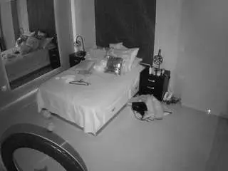 Camsoda Watch Live Sex Cams of voyeurcam-casa-salsa-bedroom-4