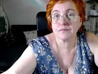 Camsoda Nude Webcam of curvyjoanna