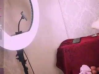 Camsoda Free Porn Cam of silverb1ack