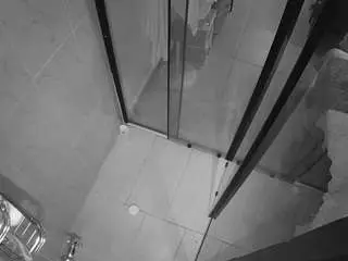 Camsoda Free Porn Cam of voyeurcam-jb-shower-2