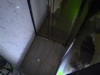 Camsoda Adult Webcams of voyeurcam-jb-shower-2