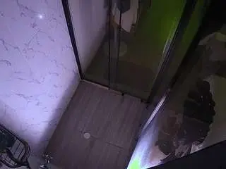 Camsoda Nude Webcam of voyeurcam-jb-shower-2