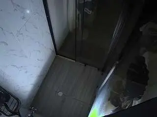 Camsoda Adult Webcams of voyeurcam-jb-shower-2