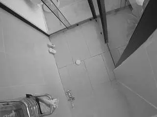 Camsoda Adult Webcams of voyeurcam-jb-shower-2