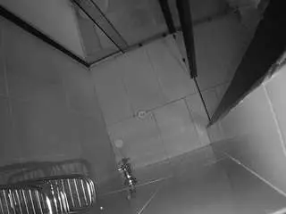 Camsoda Nude Webcam of voyeurcam-jb-shower-2