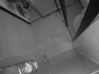 Camsoda Sex Cam of voyeurcam-jb-shower-2