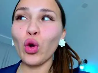 Camsoda Adult Webcam of brenda-m00n