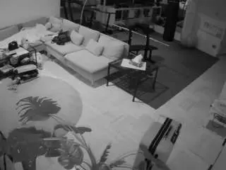 Camsoda Adult Webcams of voyeurcam-julmodels-living-2