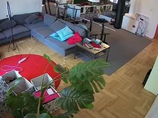 Camsoda Sex Chat of voyeurcam-julmodels-living-2