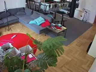 Camsoda Sex Chat of voyeurcam-julmodels-living-2