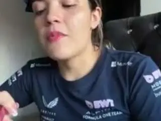 Camsoda Free Porn Cam of sara-candy01