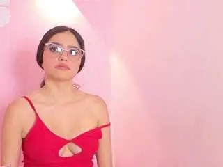 Camsoda Nude Webcam of littleari