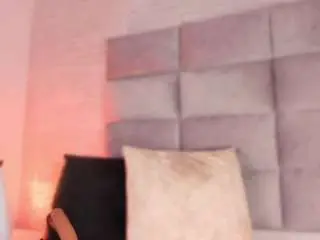 Camsoda Adult Video Chat of mia-crawford