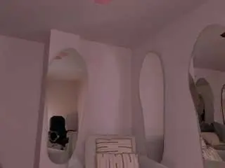 Camsoda Nude Webcam of torisantos