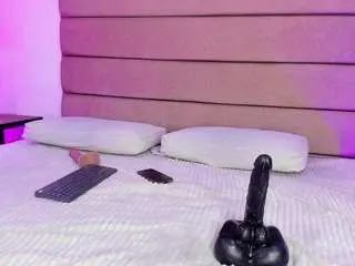 Camsoda Free Live Porn of sally-rosses