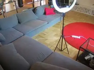 Camsoda Free Porn Cam of voyeurcam-julmodels-living-3