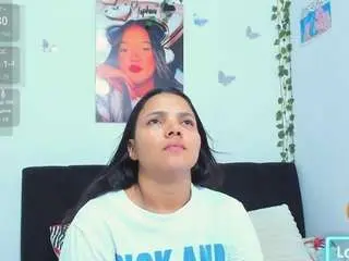 Camsoda Adult Video Chat of sara-mia