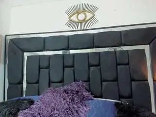 Camsoda Nude Webcam of tiiana-moon