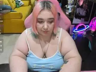 Camsoda Adult Webcam of softie-sofy