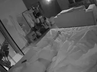 Camsoda Nude Webcam of voyeurcam-jb-room-10