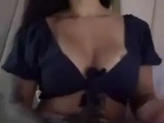 Camsoda Sex Cam of sarahpeterson
