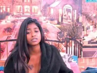 Camsoda Adult Video Chat of indiansapphire4u