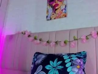 Camsoda Adult Webcam of valeri-sotoo