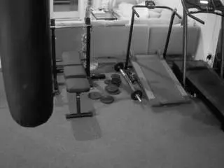 Camsoda Adult Webcams of voyeurcam-julmodels-living-6