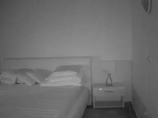 Camsoda Free Porn Cam of voyeurcam-julmodels-living-6