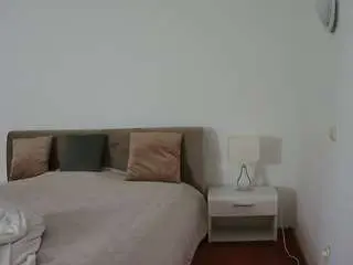 Camsoda Watch Live Sex Cams of voyeurcam-julmodels-living-6