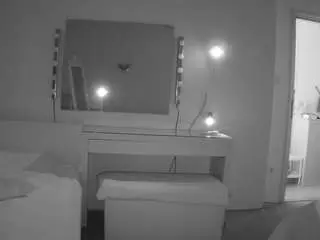 Camsoda Private Sex Chat of voyeurcam-julmodels-living-6