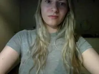 Camsoda Nude Webcam of rosiejune