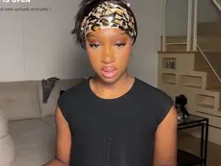 Camsoda Free Porn Cam of violet6xft