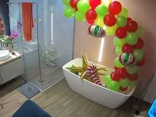 Camsoda Free Porn Cam of voyeurcam-casa-salsa-bathroom-2