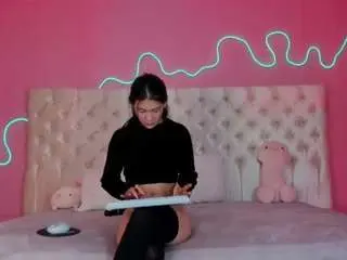 Camsoda Free Live Porn of julieta-cortes